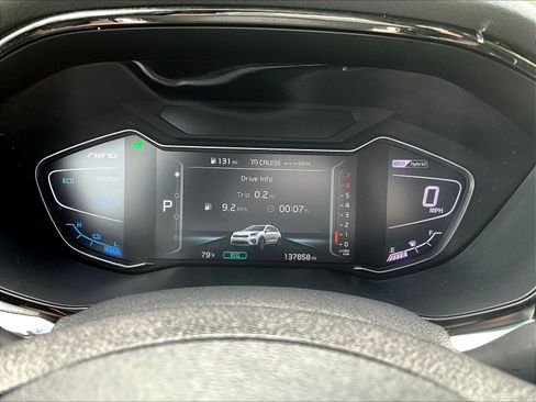 Used 2022 Kia Niro EX Premium FWD image 13