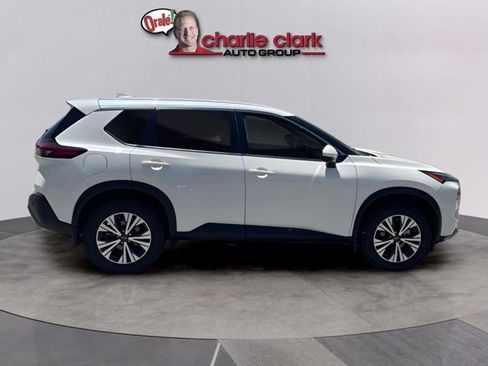 Certified 2023 Nissan Rogue SV FWD image 7