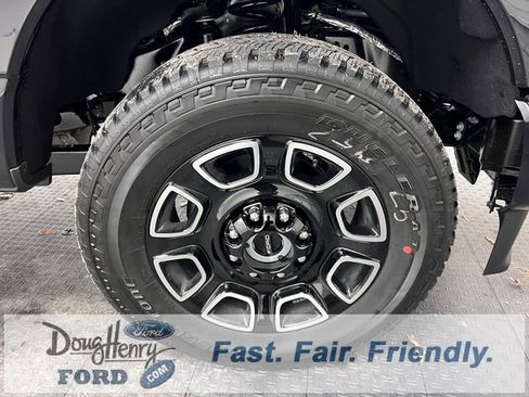 New 2026 Ford F250 Platinum image 17