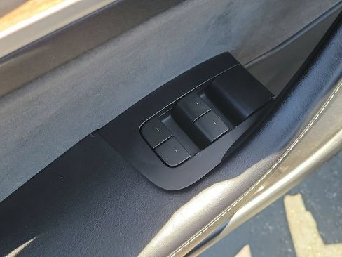 Used 2023 Tesla Model 3 Standard Range RWD image 21