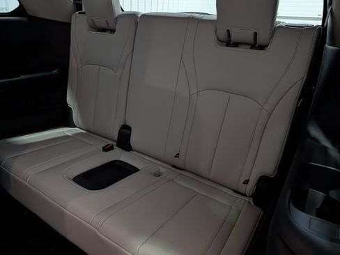 Used 2026 INFINITI QX60 Luxe w/ Cargo Package AWD/4WD image 11