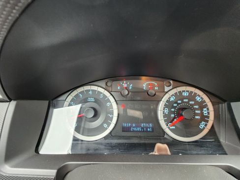 Used 2010 Ford Escape XLT image 13