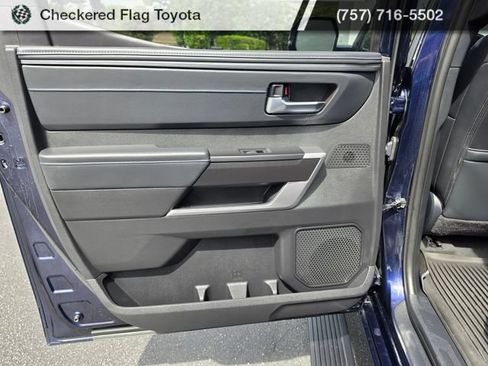Used 2023 Toyota Tundra Platinum AWD/4WD image 27