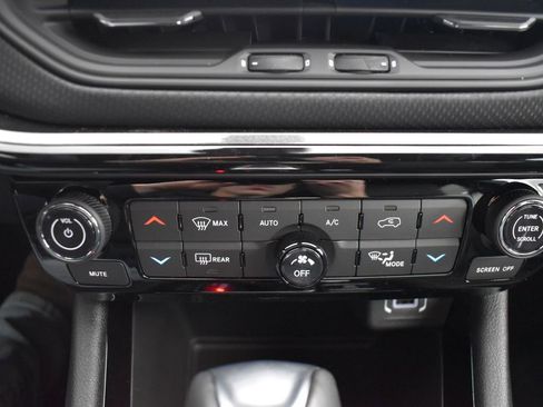 New 2026 Jeep Compass Limited w/ Sun, Sound & Navigation Group image 24