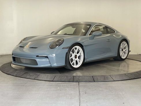Certified 2024 Porsche 911 GT3 RS RWD image 1