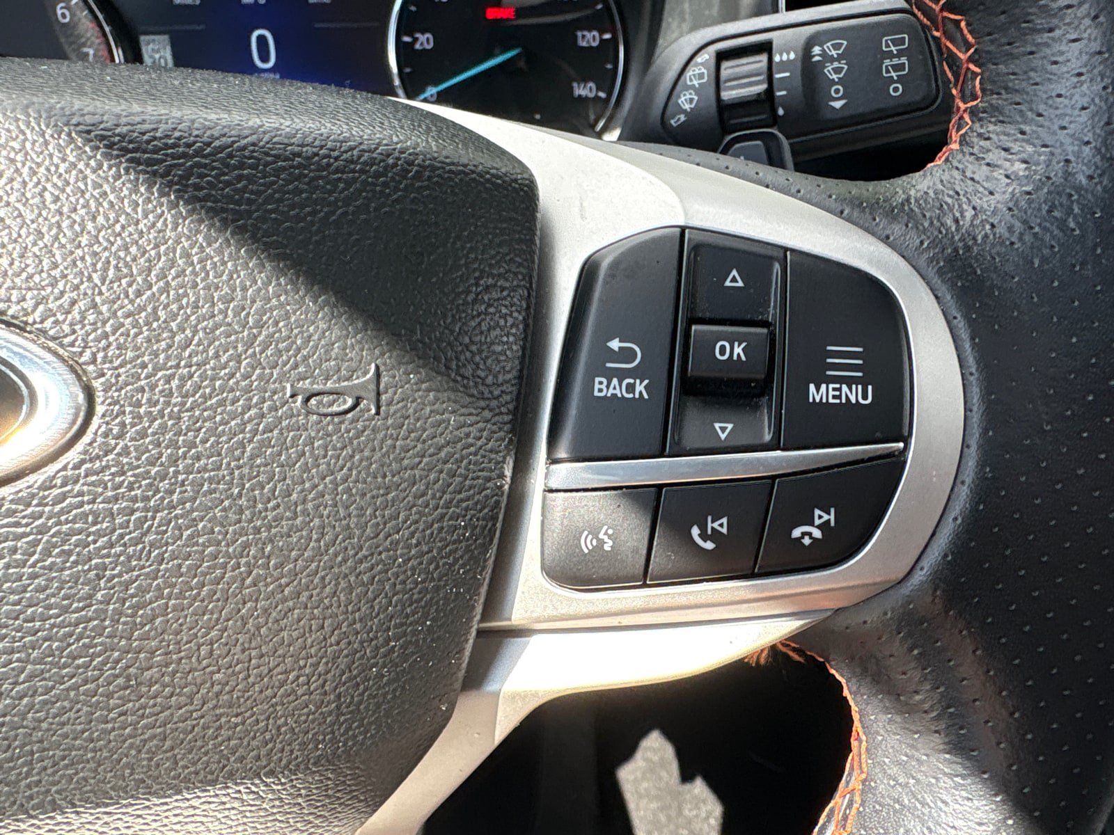 Used 2023 Ford Explorer Timberline w/ Timberline Technology Package AWD/4WD image 21