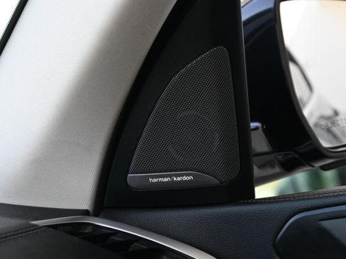 Used 2020 BMW X7 xDrive40i w/ Premium Package image 23