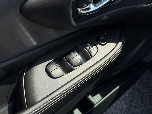 Used 2021 Nissan Murano SL w/ SL Moonroof Package AWD/4WD image 16