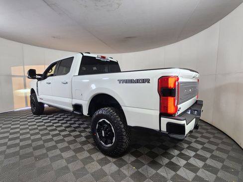 New 2026 Ford F250 Platinum w/ Platinum Plus Package image 5
