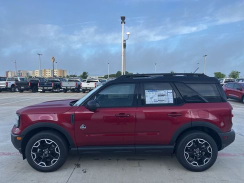 New 2025 Ford Bronco Sport Outer Banks w/ Outer Banks Tech Package+ image 10