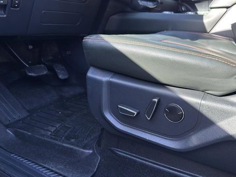 Used 2022 Ford Expedition Timberline image 11