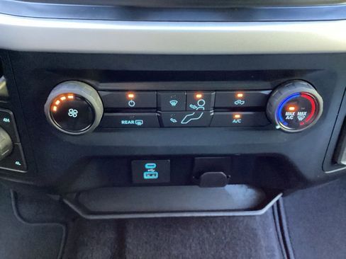 Used 2023 Ford F150 XLT image 52