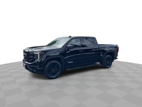 Used 2023 GMC Sierra 1500 Elevation AWD/4WD image 4