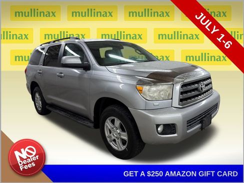 Used 2011 Toyota Sequoia SR5 AWD/4WD image 1