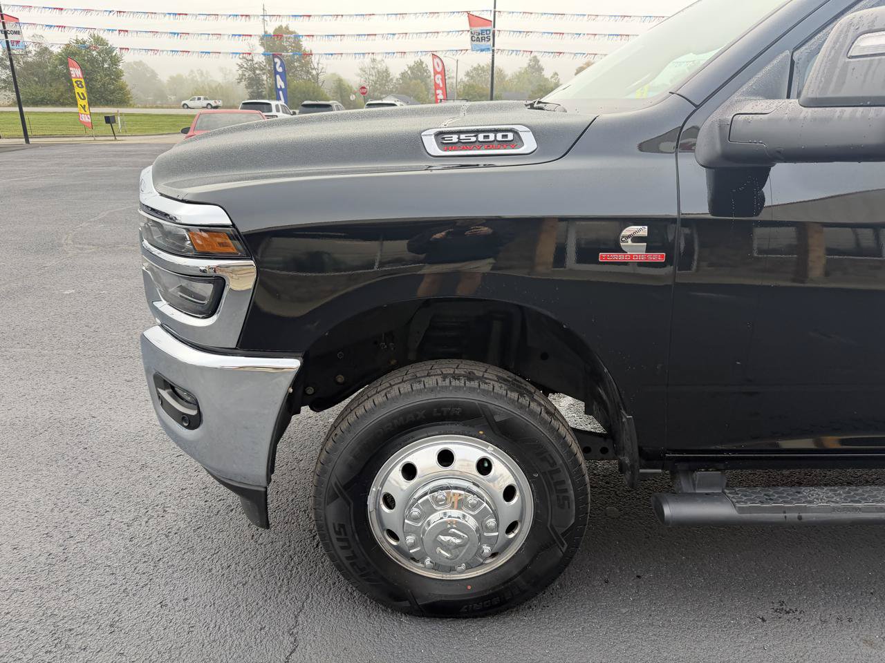 Used 2025 RAM 3500 Tradesman AWD/4WD image 11