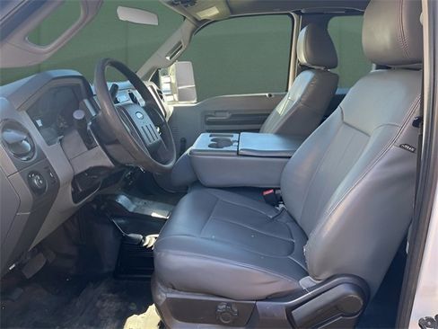 Used 2015 Ford F550 4x4 SuperCab Super Duty image 10