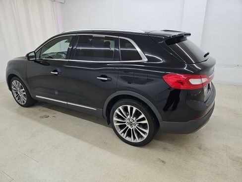 Used 2017 Lincoln MKX Reserve w/ Lincoln MKX Climate Package FWD image 16