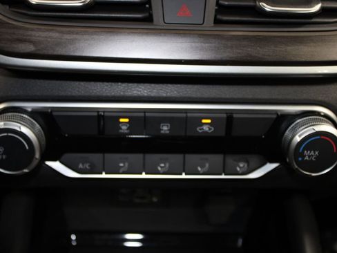 Used 2023 Nissan Altima 2.5 SV image 42