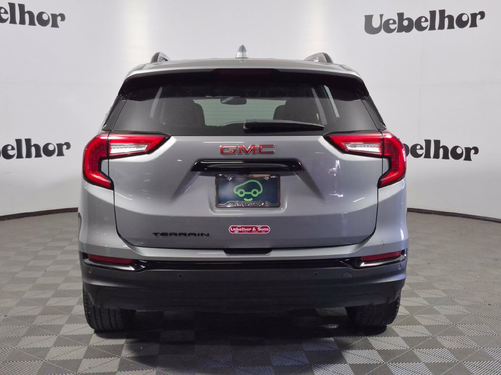 Used 2023 GMC Terrain SLE w/ Elevation Edition FWD image 7