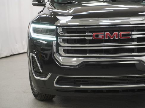 Used 2023 GMC Acadia SLE w/ Driver Convenience Package FWD image 5