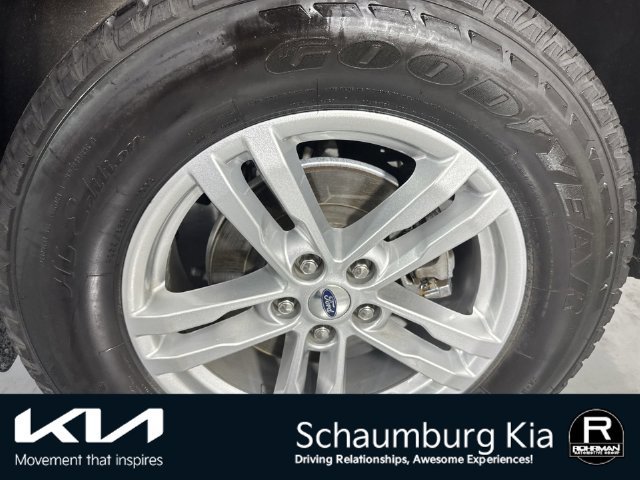 Used 2020 Ford Explorer XLT w/ Comfort Package AWD/4WD image 5