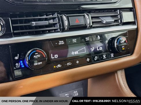 Certified 2024 Nissan Pathfinder Platinum w/ Cargo Package AWD/4WD image 16