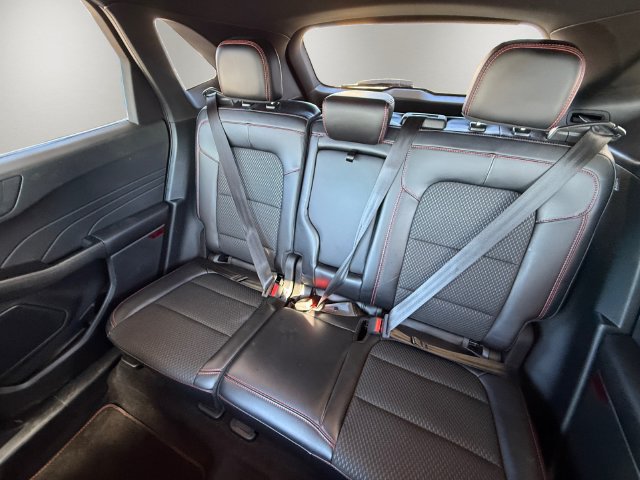Used 2023 Ford Escape ST-Line Select w/ Tech Pack #2 AWD/4WD image 14