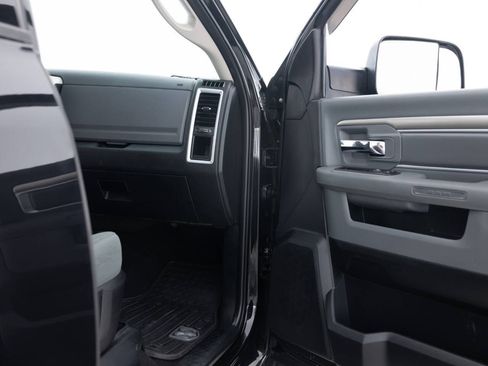 Used 2016 RAM 2500 Lone Star image 32