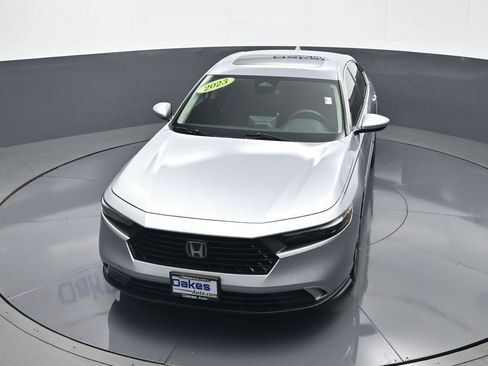 Used 2023 Honda Accord EX image 46