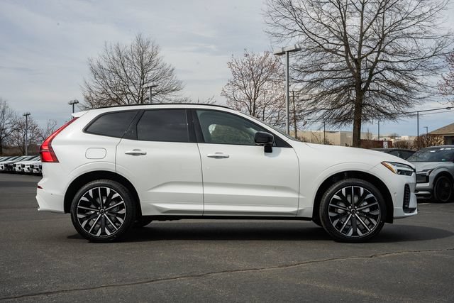 New 2026 Volvo XC60 B5 Ultra w/ Protection Package Premier AWD/4WD image 4