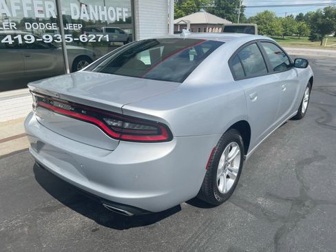 Used 2023 Dodge Charger SXT image 3