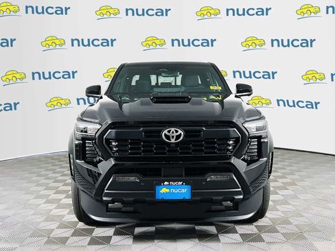 New 2025 Toyota Tacoma TRD Sport image 3