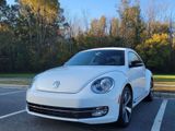Used 2013 Volkswagen Beetle 2.0T image 2