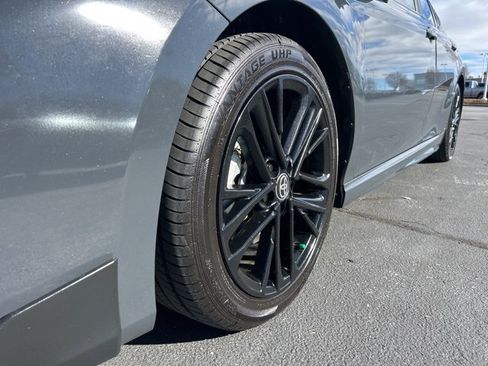 Used 2025 Toyota Camry SE image 10