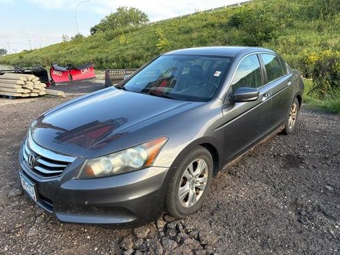 Used 2011 Honda Accord SE image 1
