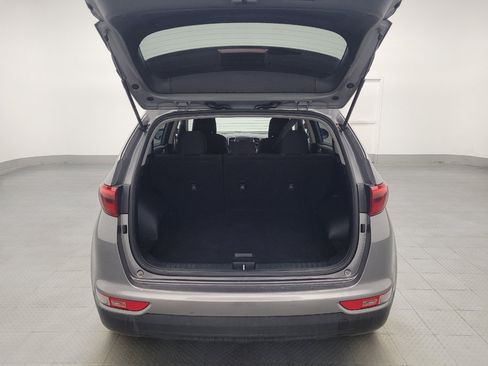 Used 2018 Kia Sportage LX FWD image 29