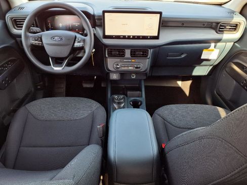 New 2025 Ford Maverick XL image 5
