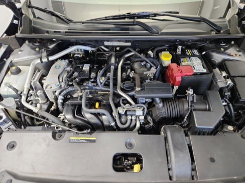Used 2022 Nissan Sentra SR w/ SR Premium Package FWD image 34