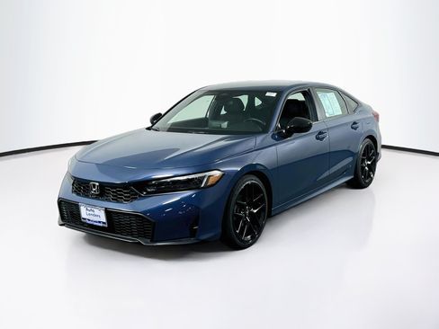 Used 2025 Honda Civic Sport image 1