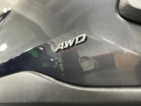 Used 2023 Toyota RAV4 Limited image 12