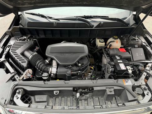 Used 2017 GMC Acadia SLT image 16