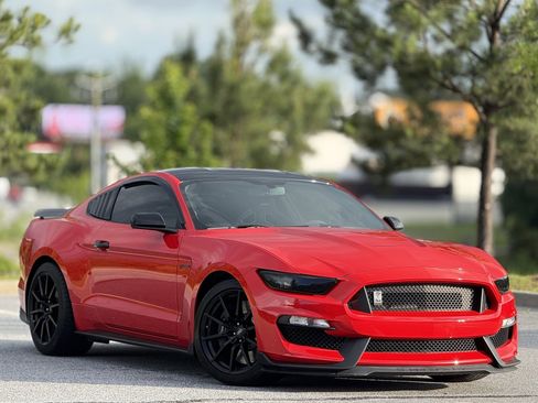 Used 2016 Ford Mustang Shelby GT350 w/ Track Package image 12