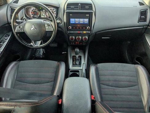 Used 2024 Mitsubishi Outlander Sport SE image 16