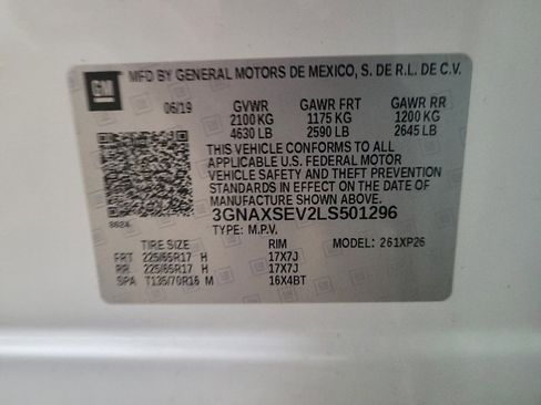 Used 2020 Chevrolet Equinox LS w/ LS Convenience Package image 33