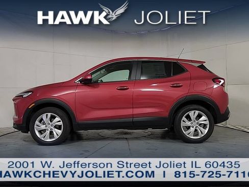 Used 2024 Buick Encore GX Preferred w/ Comfort Package AWD/4WD image 4