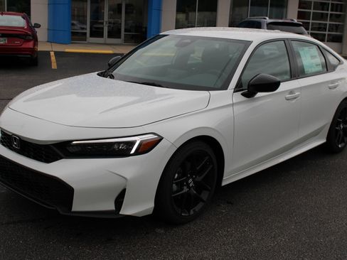 New 2026 Honda Civic Sport image 2