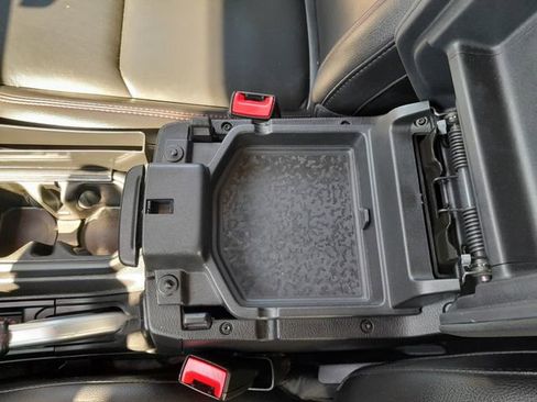 Used 2020 Jeep Gladiator Rubicon AWD/4WD image 29