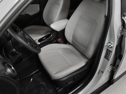 Used 2023 Hyundai Kona SEL w/ Cargo Package image 13