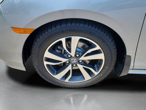 Used 2024 Honda Odyssey Touring image 35