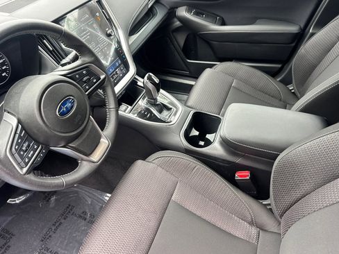 Certified 2025 Subaru Outback Premium image 12